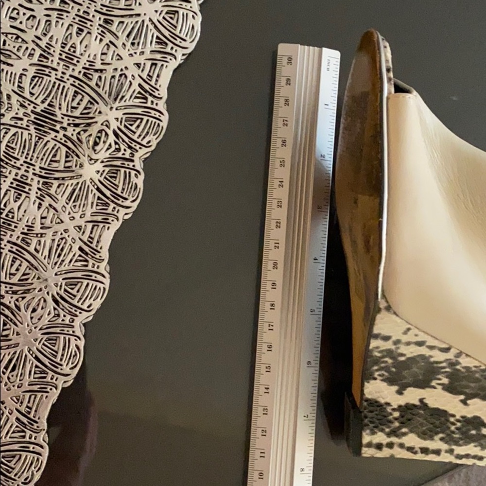 Design Lab Shoes - Picture 7 of 7
